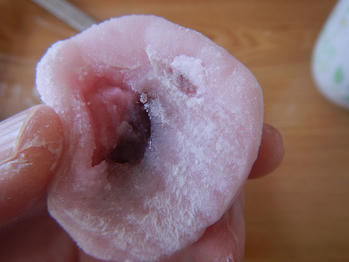 あわしま堂 大福 いちご