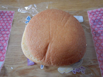 あわしま堂 ブッセ