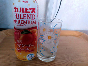 カルピス マンゴーピーチ