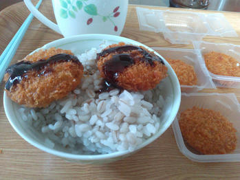 ニッポンハム ひとくちかつ