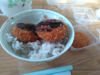 ニッポンハム ひとくちかつ